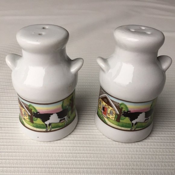 Unbranded Other - Vintage Milk Jug Salt & Pepper Shaker Set Cow Farm Pictorial Art Country Cottage